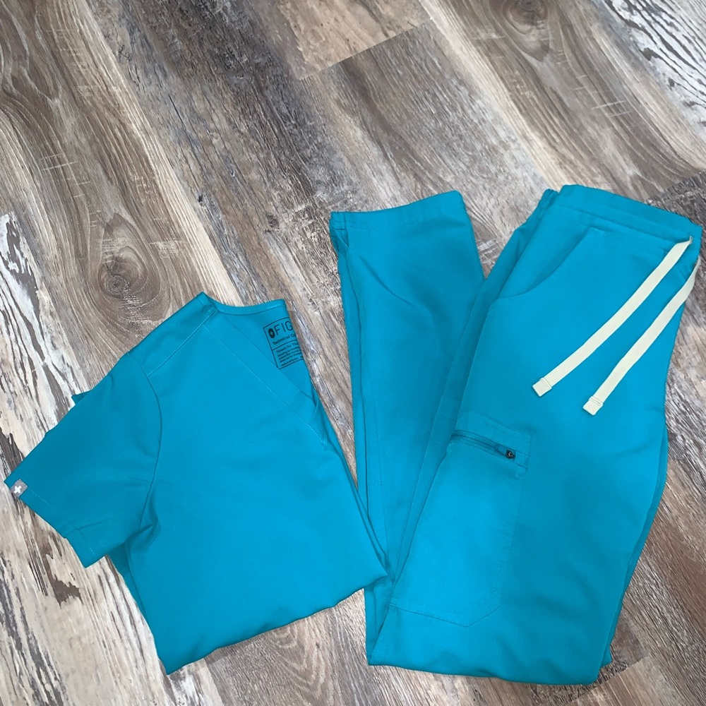 Teal Yola Figs Set